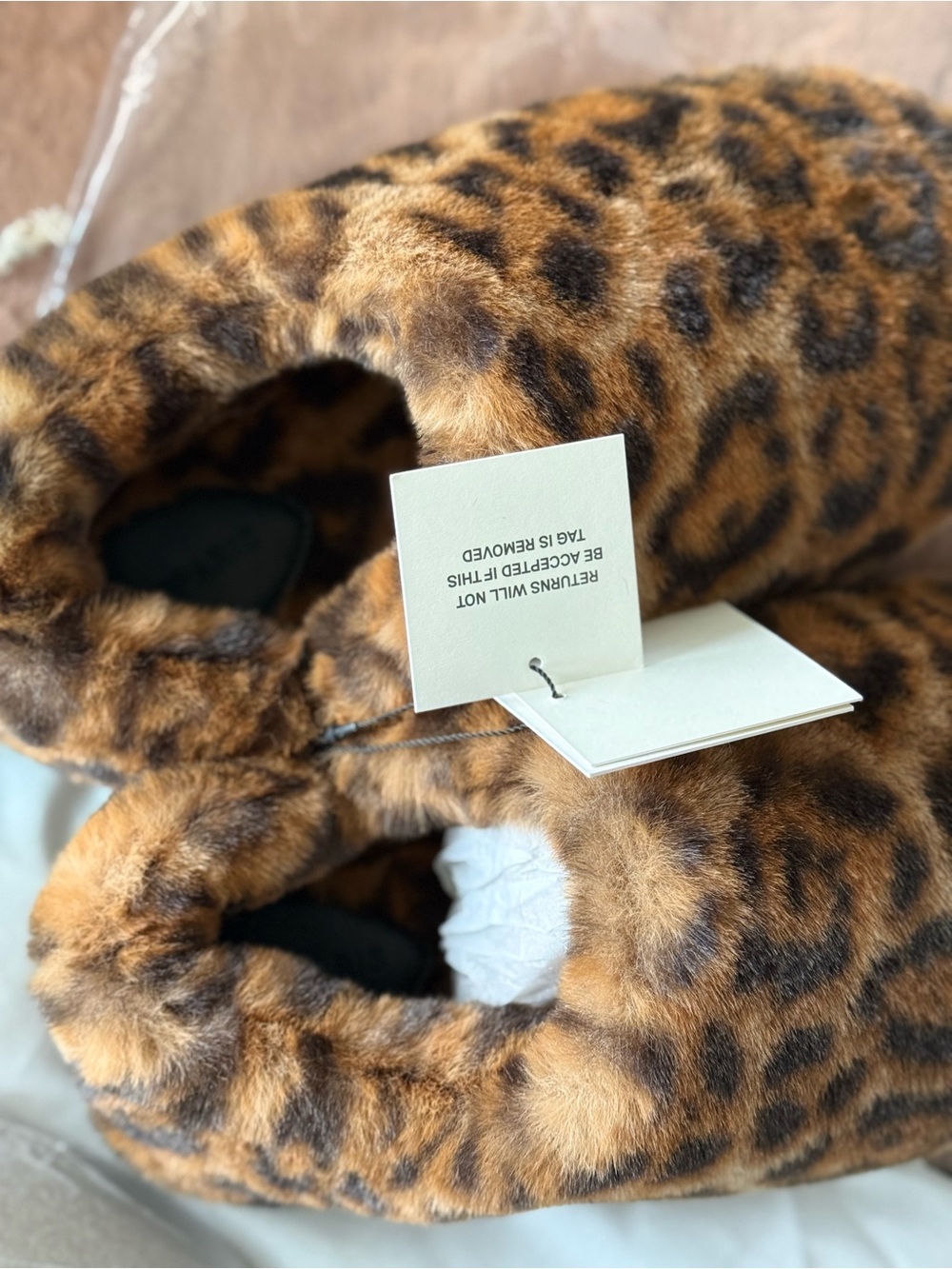 NWT APPARIS Misha Leopard Slipper (Women Size 8) - Picture 2 of 15